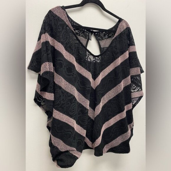 Maurices Black and Blush Striped Double Layer Top Size 4x - Picture 3 of 4